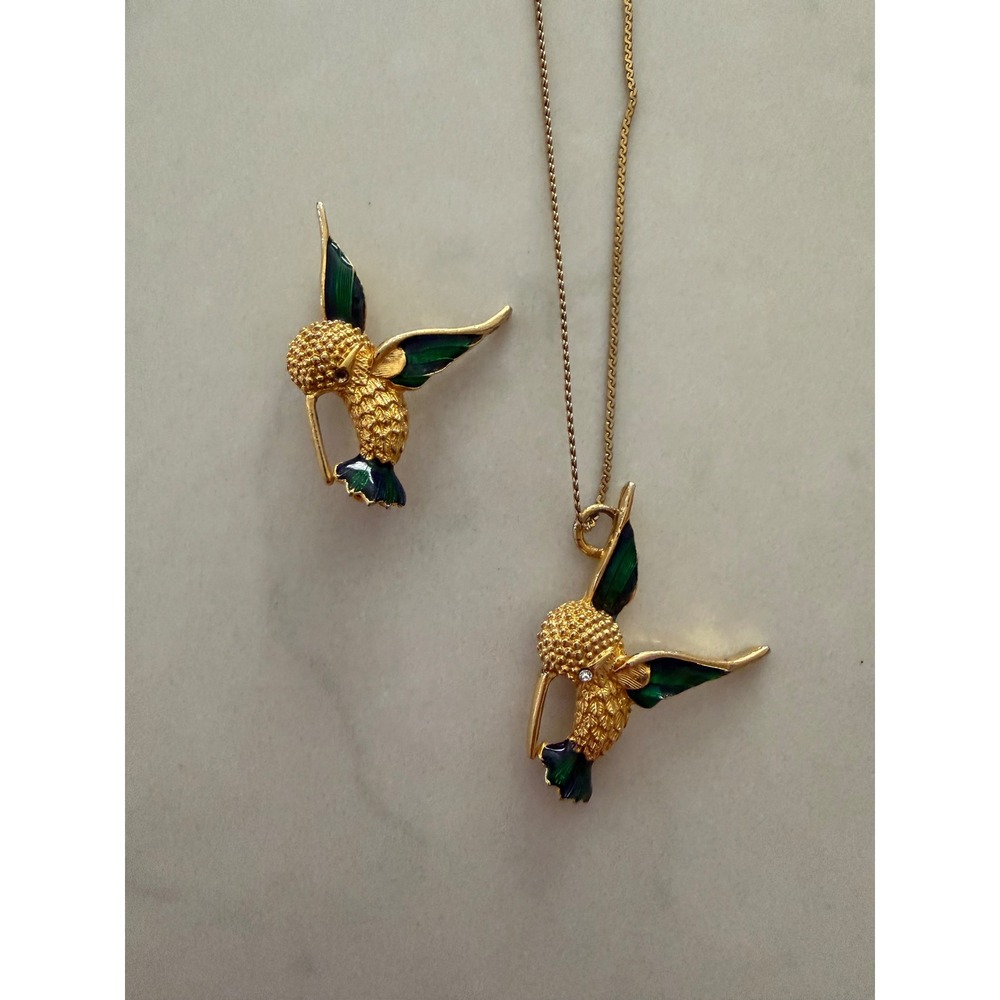 Vintage Gold Tone Hummingbird Necklace and Brooch Set Green Enamel Accents